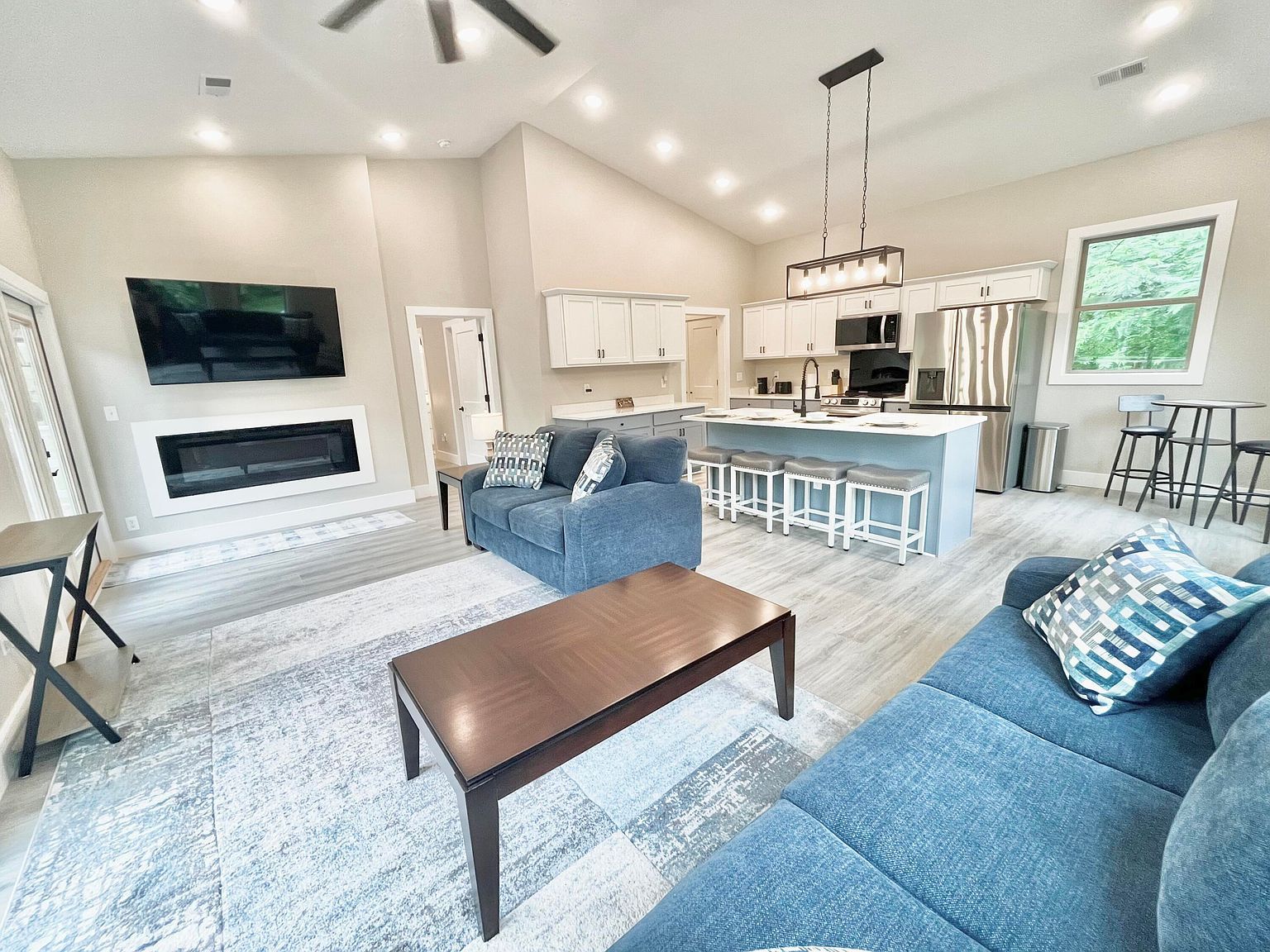 3622 Pittman Center Rd Sevierville, TN 37876 - Thumbnail 3