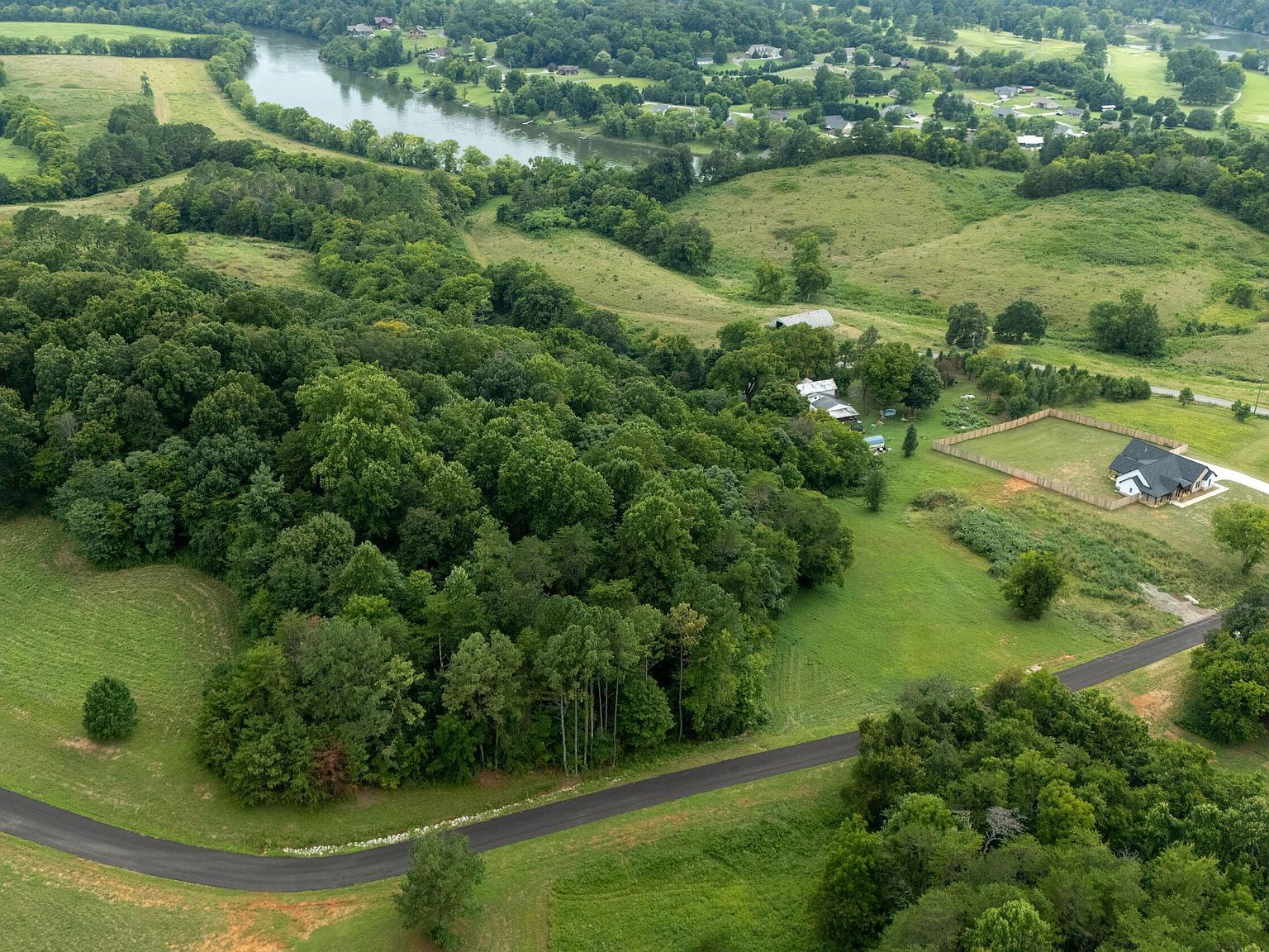 LOT 5B Huntleigh Ct Kodak, TN 37764 - Thumbnail 3