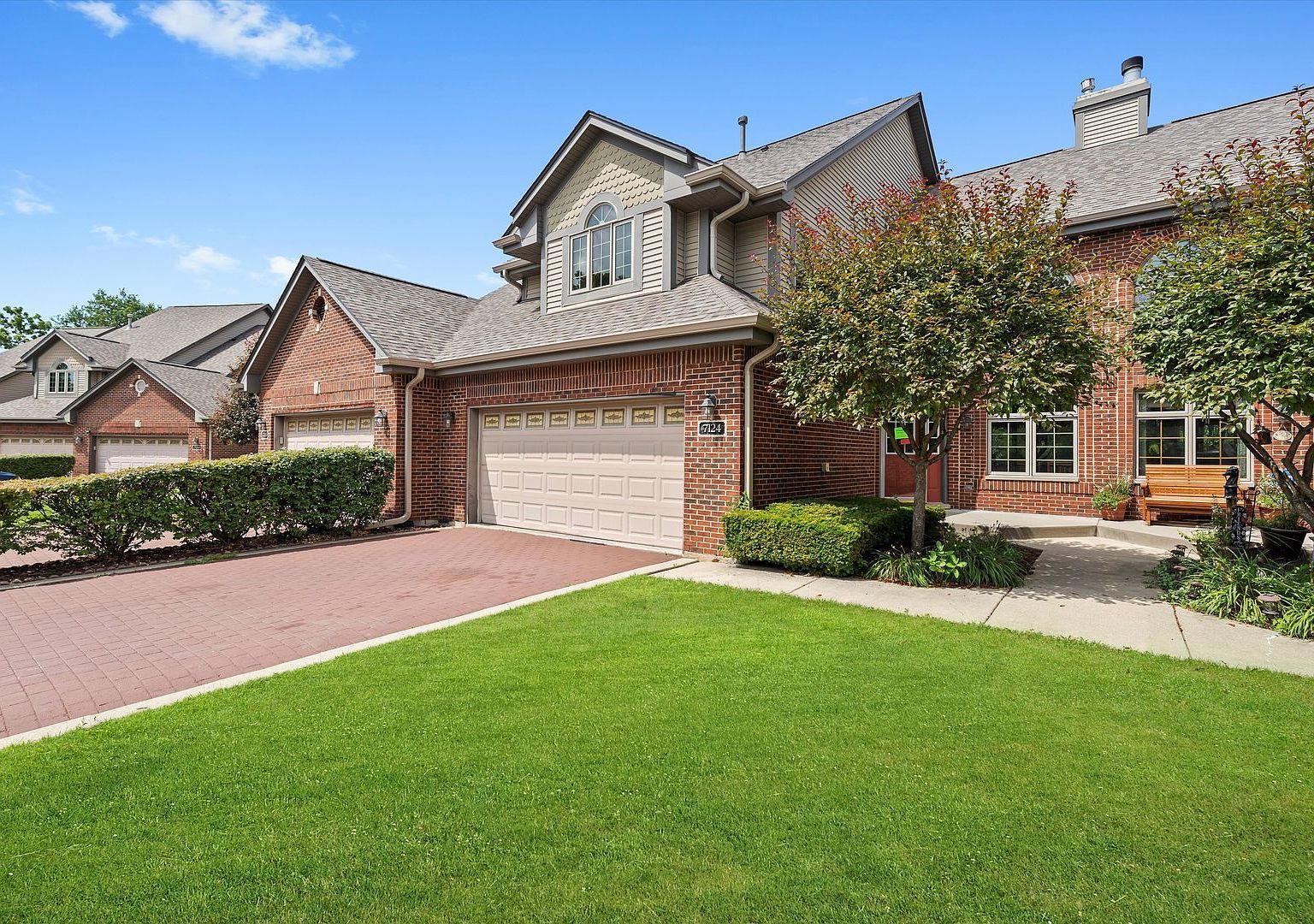 7124 168th St Tinley Park, IL 60477 - Thumbnail 3