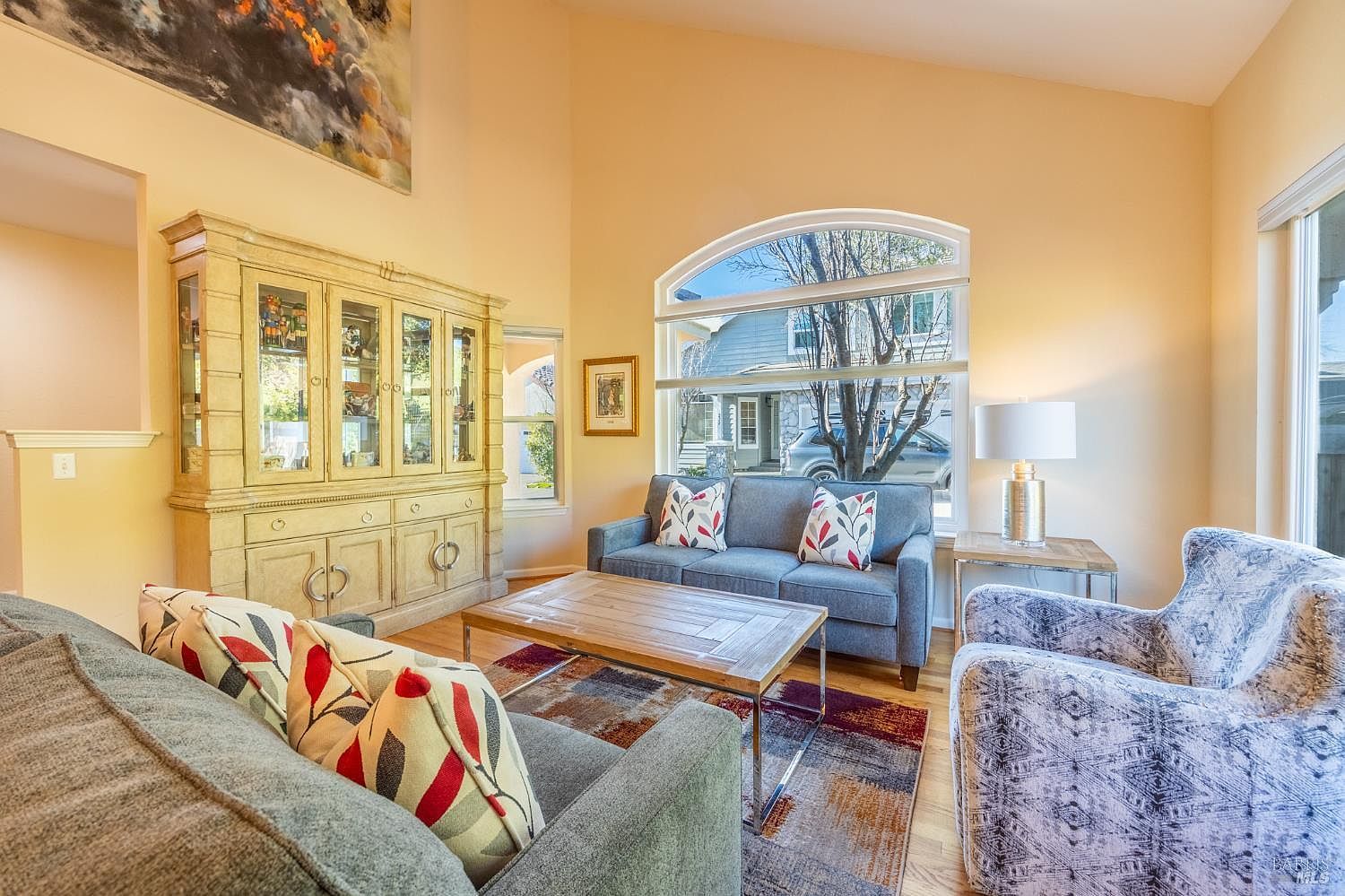 218 Windsor Dr Petaluma, CA 94952 - Thumbnail 3