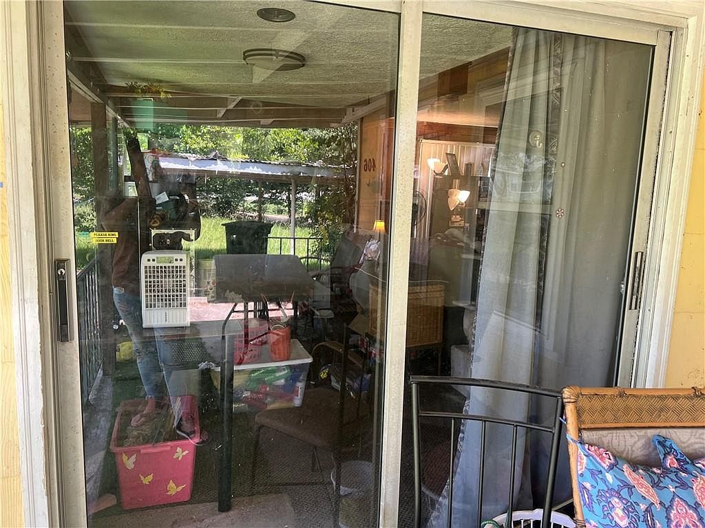 406 Brookwood Dr Thomaston, GA 30286 - Thumbnail 3