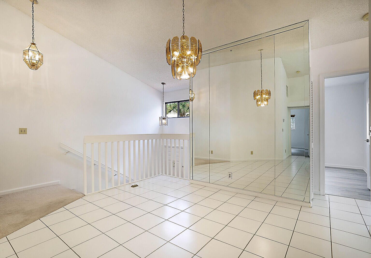 9 Via De Casas Sur APT 203 Boynton Beach, FL 33426 - Thumbnail 3