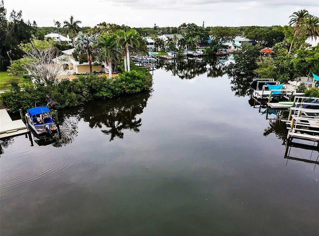 394 Georgia Ave LOT 3 Crystal Beach, FL 34681 - Thumbnail 3