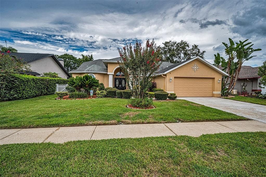 3853 Sunrise Ln Tarpon Springs, FL 34688 - Thumbnail 3