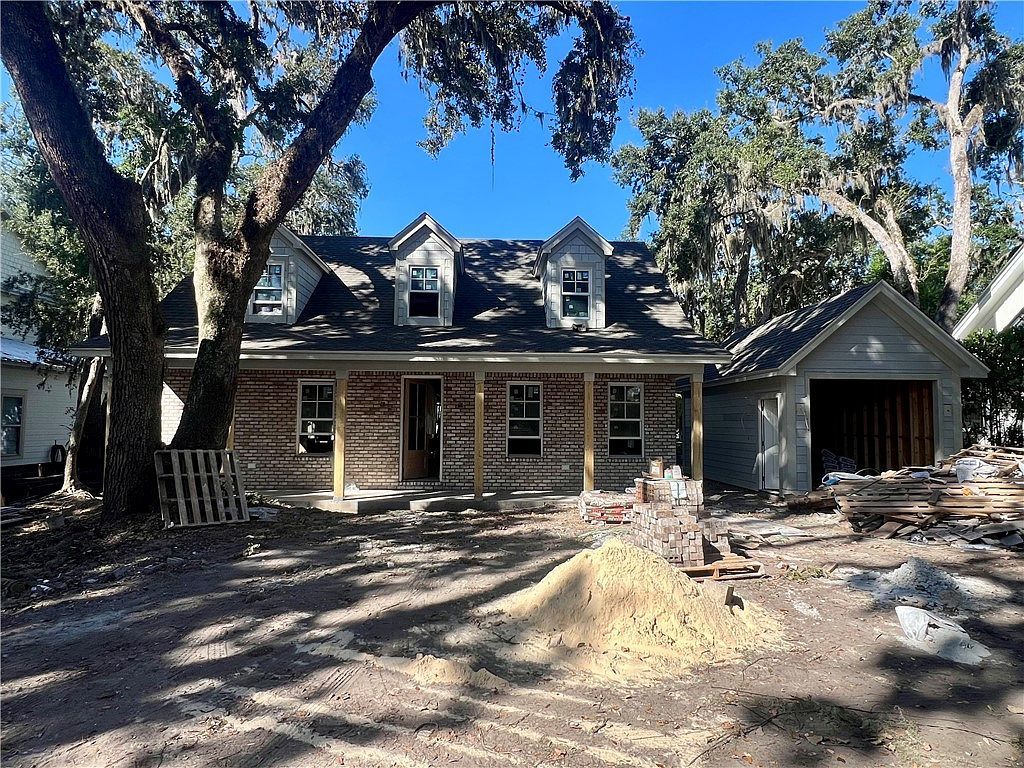 1035 Village Oaks Lane St Simons Island, GA 31522 - Thumbnail 3