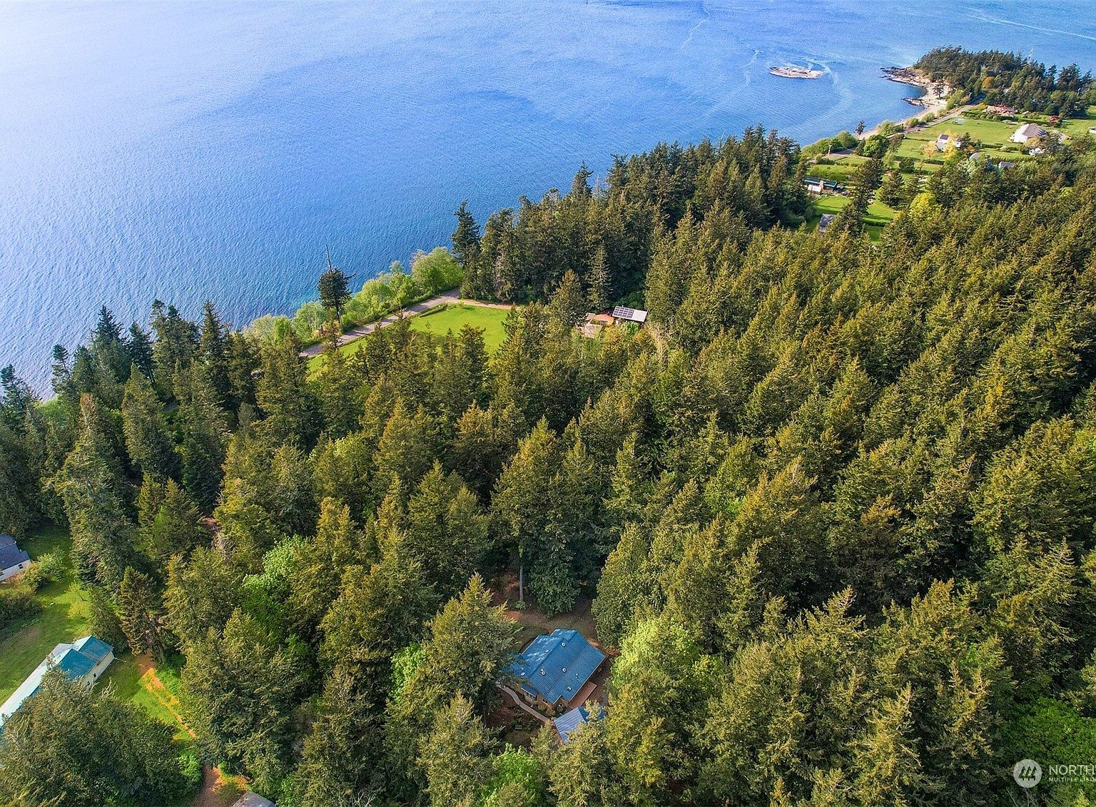 2694 W Shore Dr Lummi Island, WA 98262 - Thumbnail 3