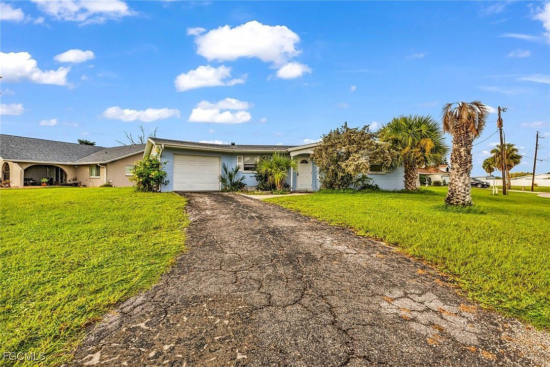 123 Revere St NW Port Charlotte, FL 33952 - Thumbnail 3