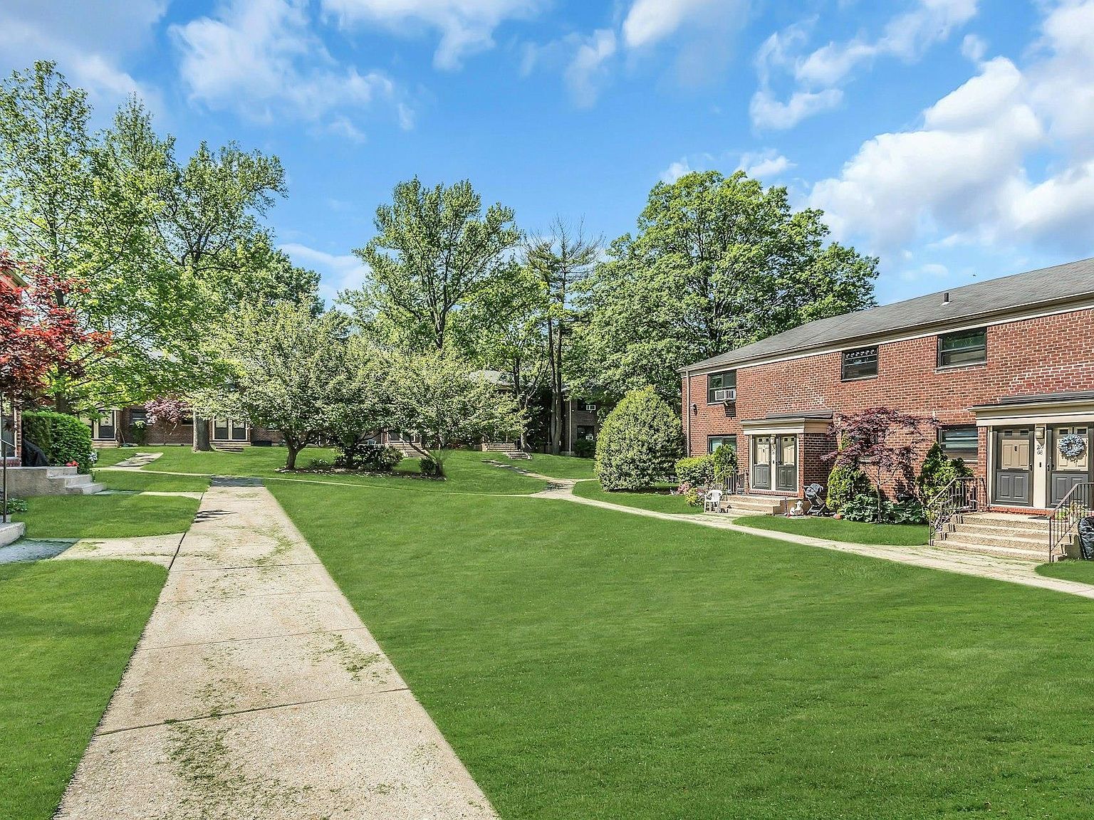 219-36 75th Ave #243A2 Oakland Gardens, NY 11364 - Thumbnail 3