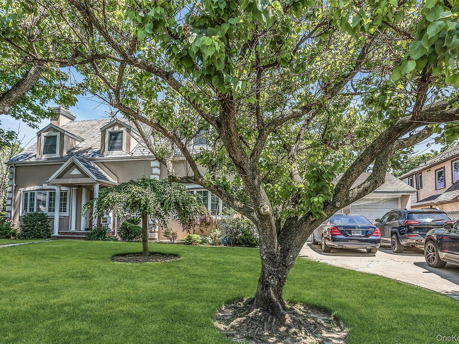 21404 33rd Ave Bayside, NY 11361 - Thumbnail 3