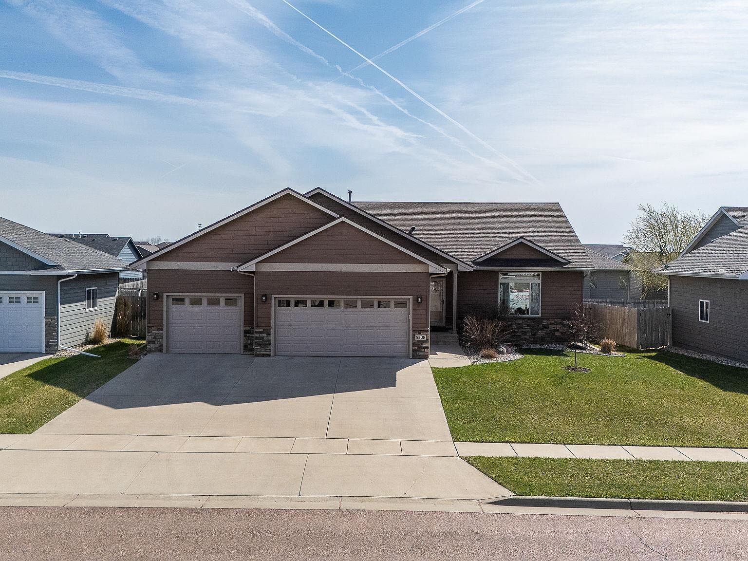 5508 S Sirocco Ave Sioux Falls, SD 57108 - Thumbnail 3