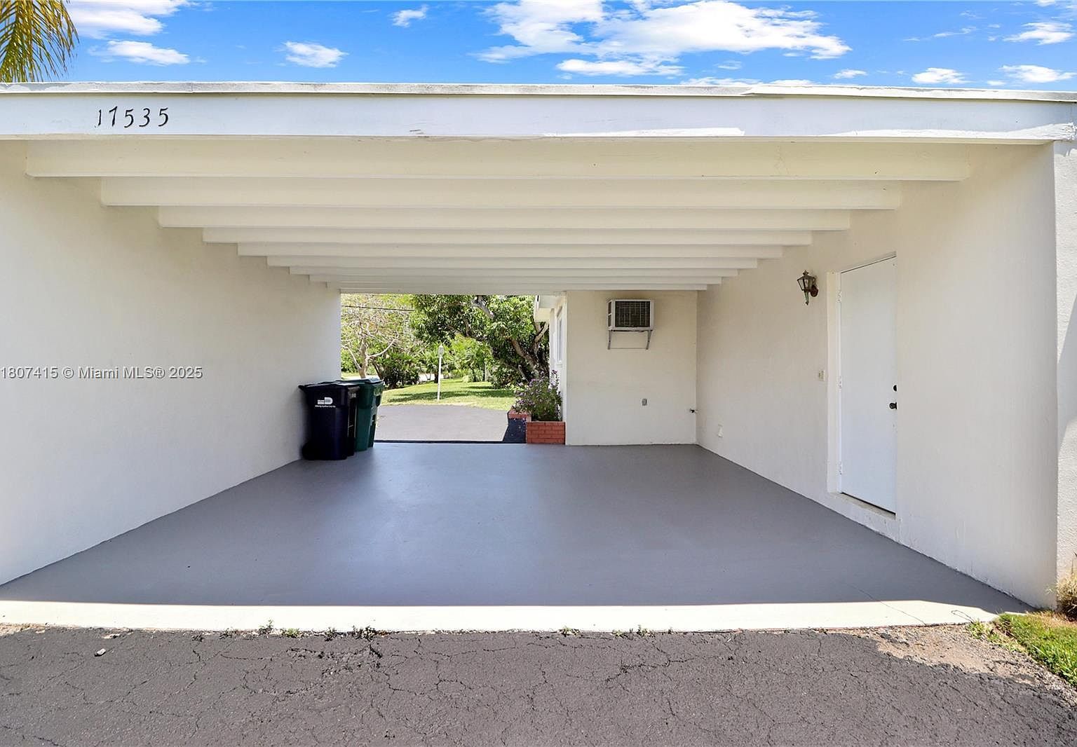 17535 SW 91st Ave Palmetto Bay, FL 33157 - Thumbnail 3