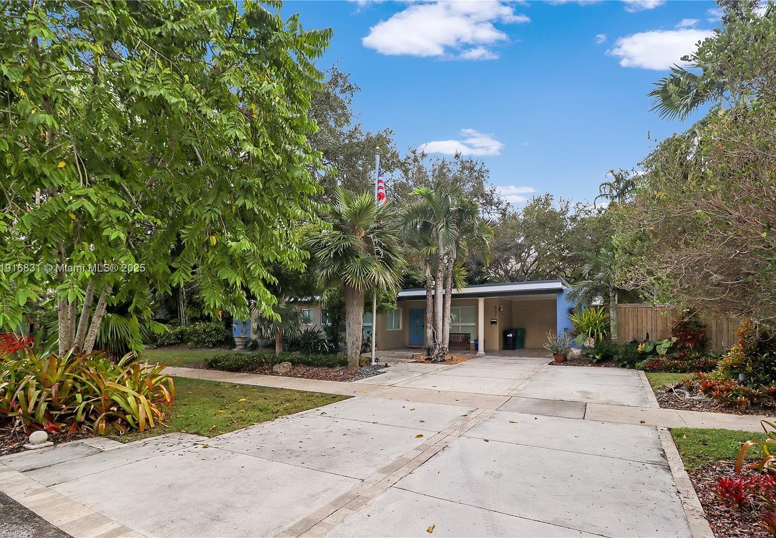 8030 SW 96th St Miami, FL 33156 - Thumbnail 3