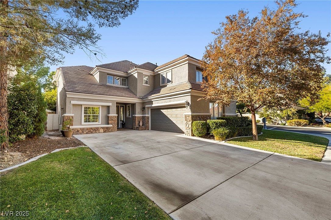 1001 Meadowleah St Las Vegas, NV 89145 - Thumbnail 3