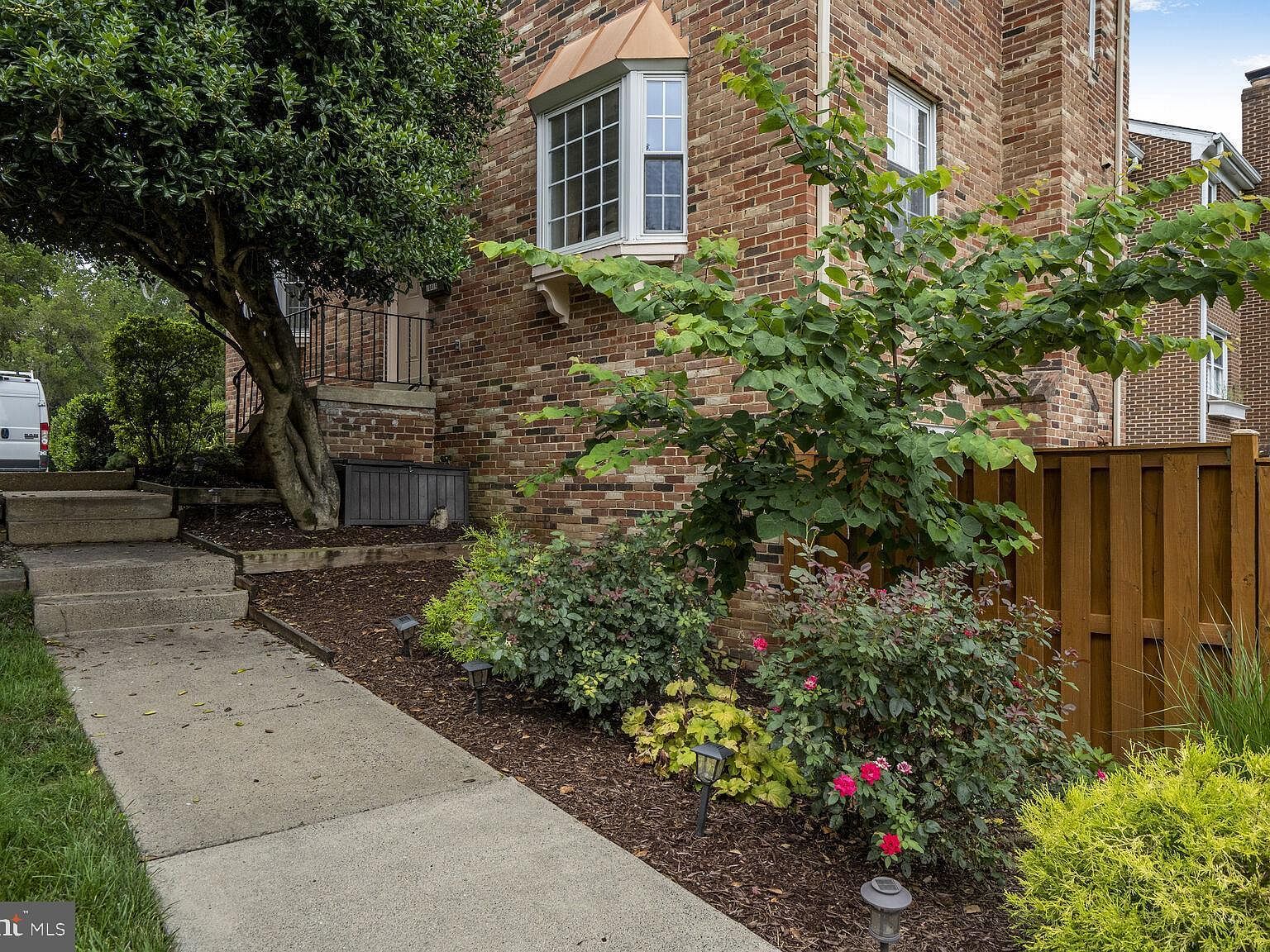 10419 Courthouse Dr Fairfax, VA 22030 - Thumbnail 3