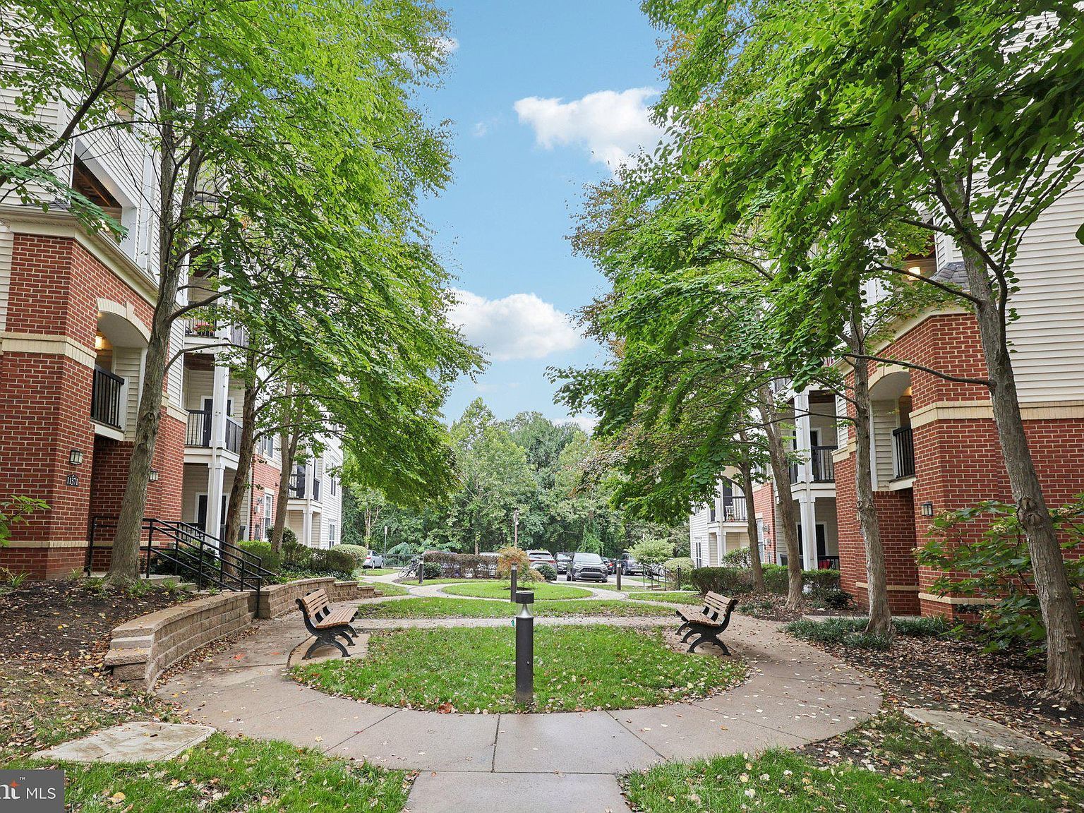 11355 Aristotle Dr #8-313 Fairfax, VA 22030 - Thumbnail 3