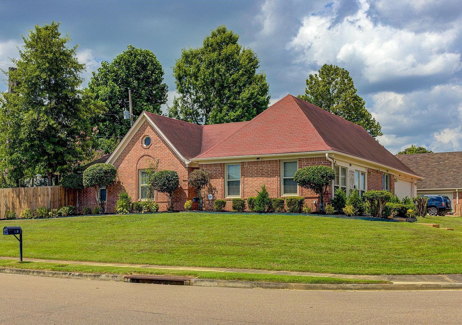 4419 Berkley Woods Dr Memphis, TN 38125 - Thumbnail 3