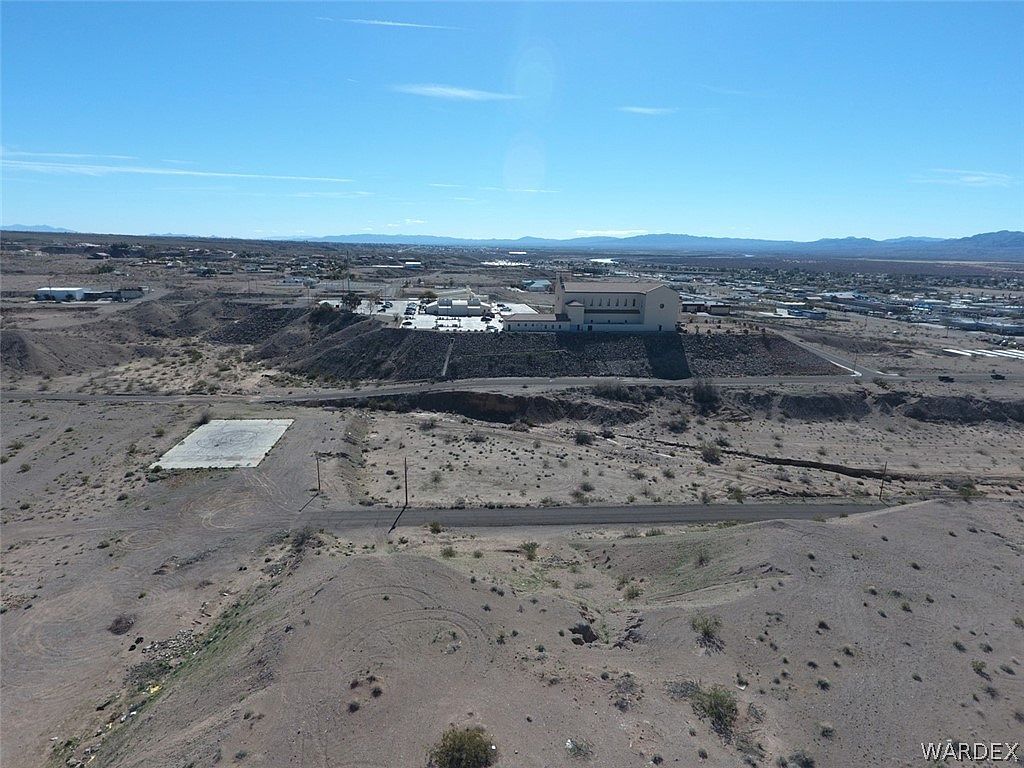 1690 Black Mountain Rd Bullhead City, AZ 86442 - Thumbnail 3