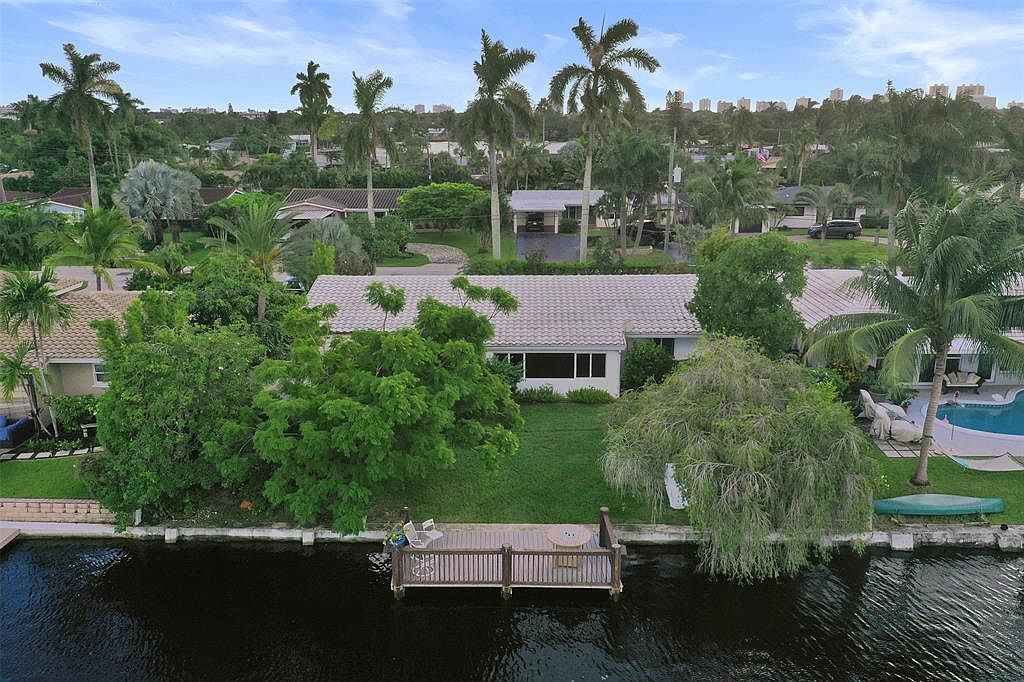 4221 NE 16th Ave Oakland Park, FL 33334 - Thumbnail 3