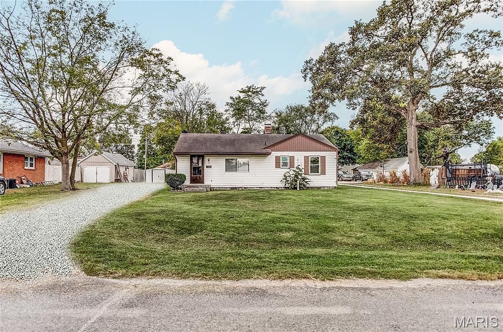 418 Short St Jerseyville, IL 62052 - Thumbnail 3