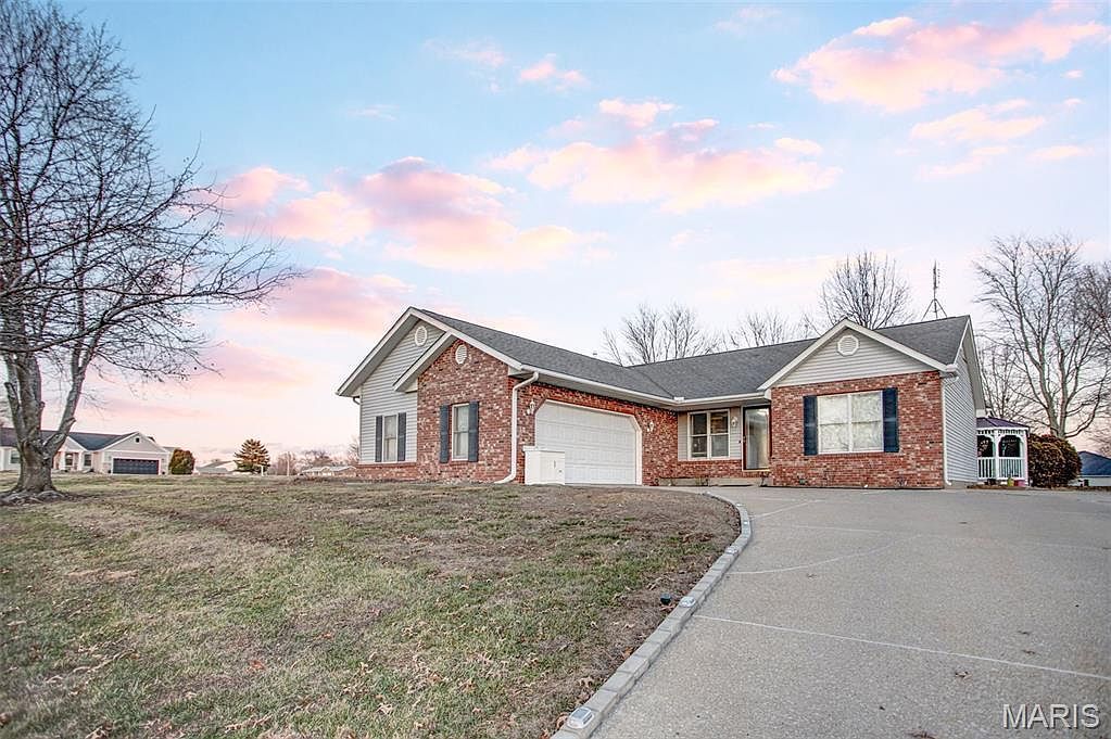 297 Maple Summit Rd Jerseyville, IL 62052 - Thumbnail 3