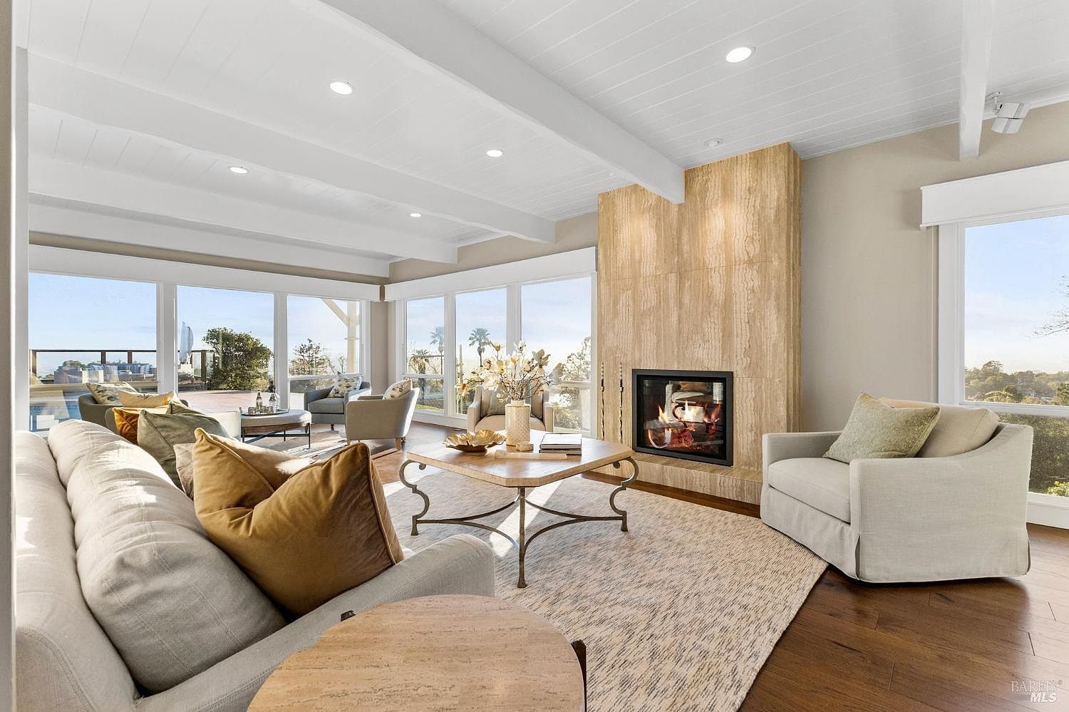 4680 Acacia Way Penngrove, CA 94951 - Thumbnail 3