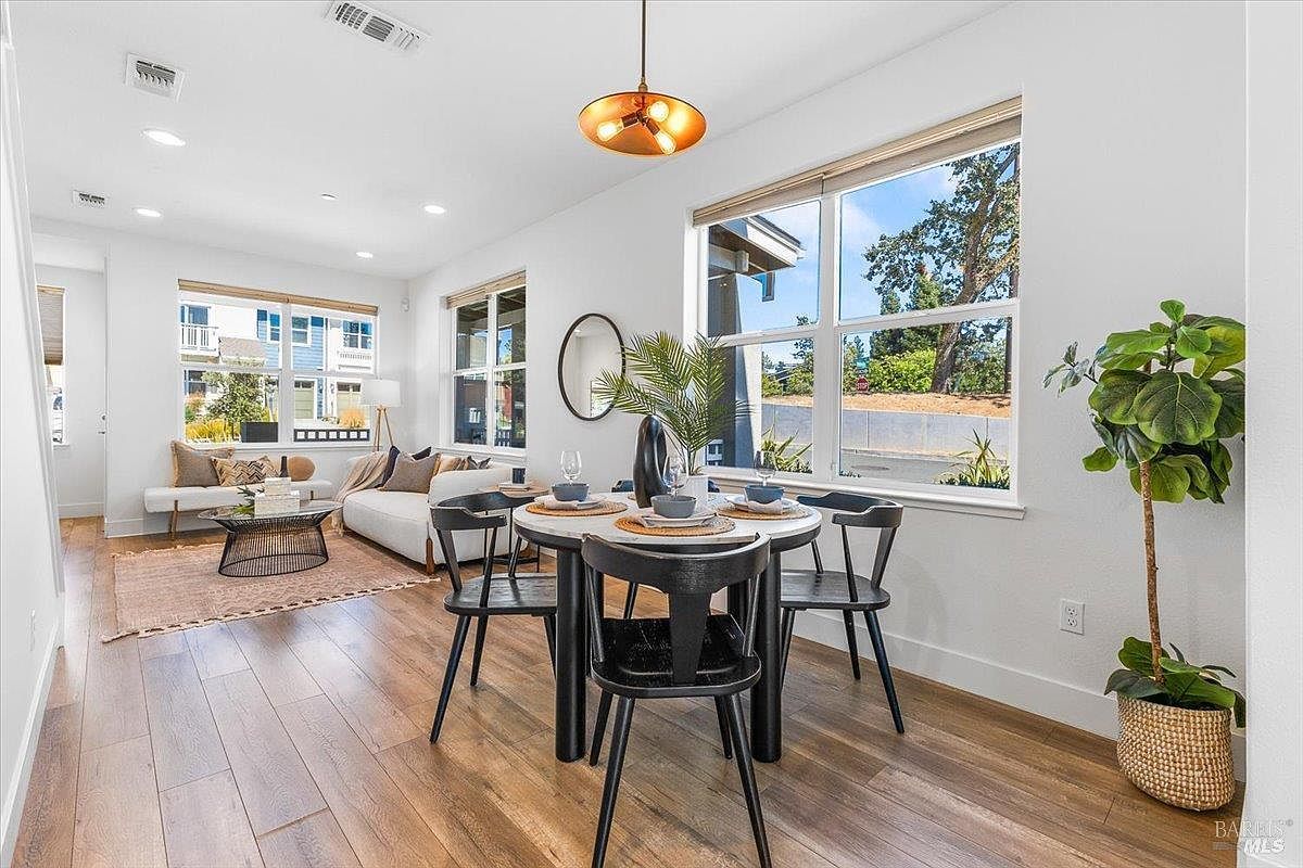 901 Prospect Ave Santa Rosa, CA 95409 - Thumbnail 3