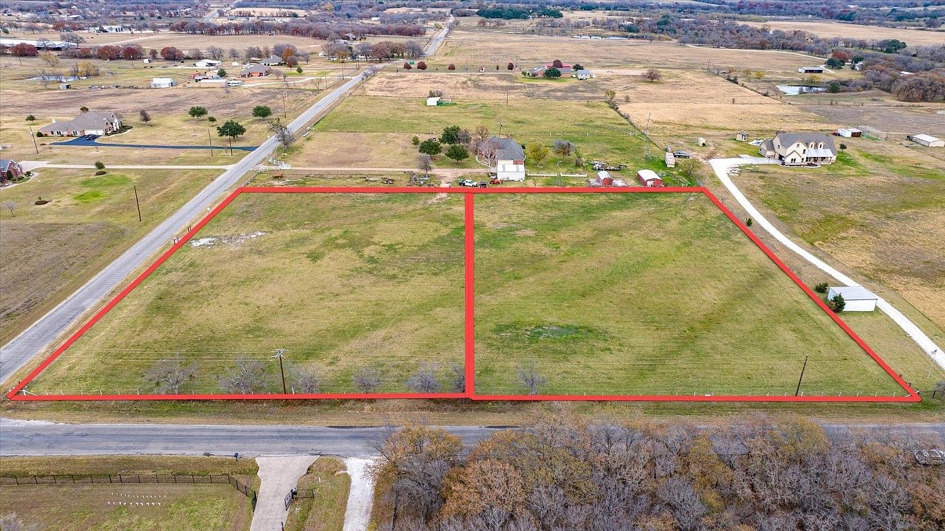 2401 Meander Rd Granbury, TX 76049 - Thumbnail 3