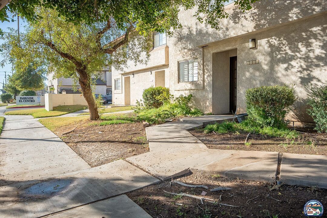 1112 S 8th St El Centro, CA 92243 - Thumbnail 3