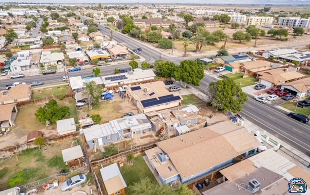 613 S Eastern Ave Brawley, CA 92227 - Thumbnail 3