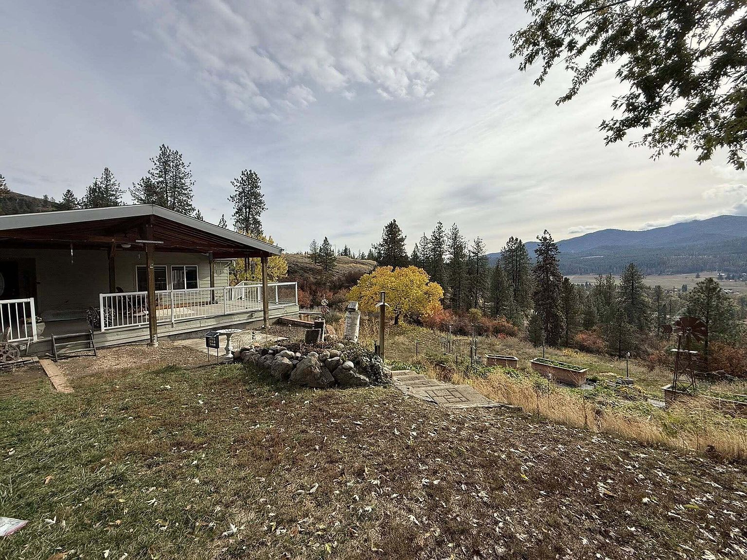 589 Highland Loop Rd Kettle Falls, WA 99141 - Thumbnail 3