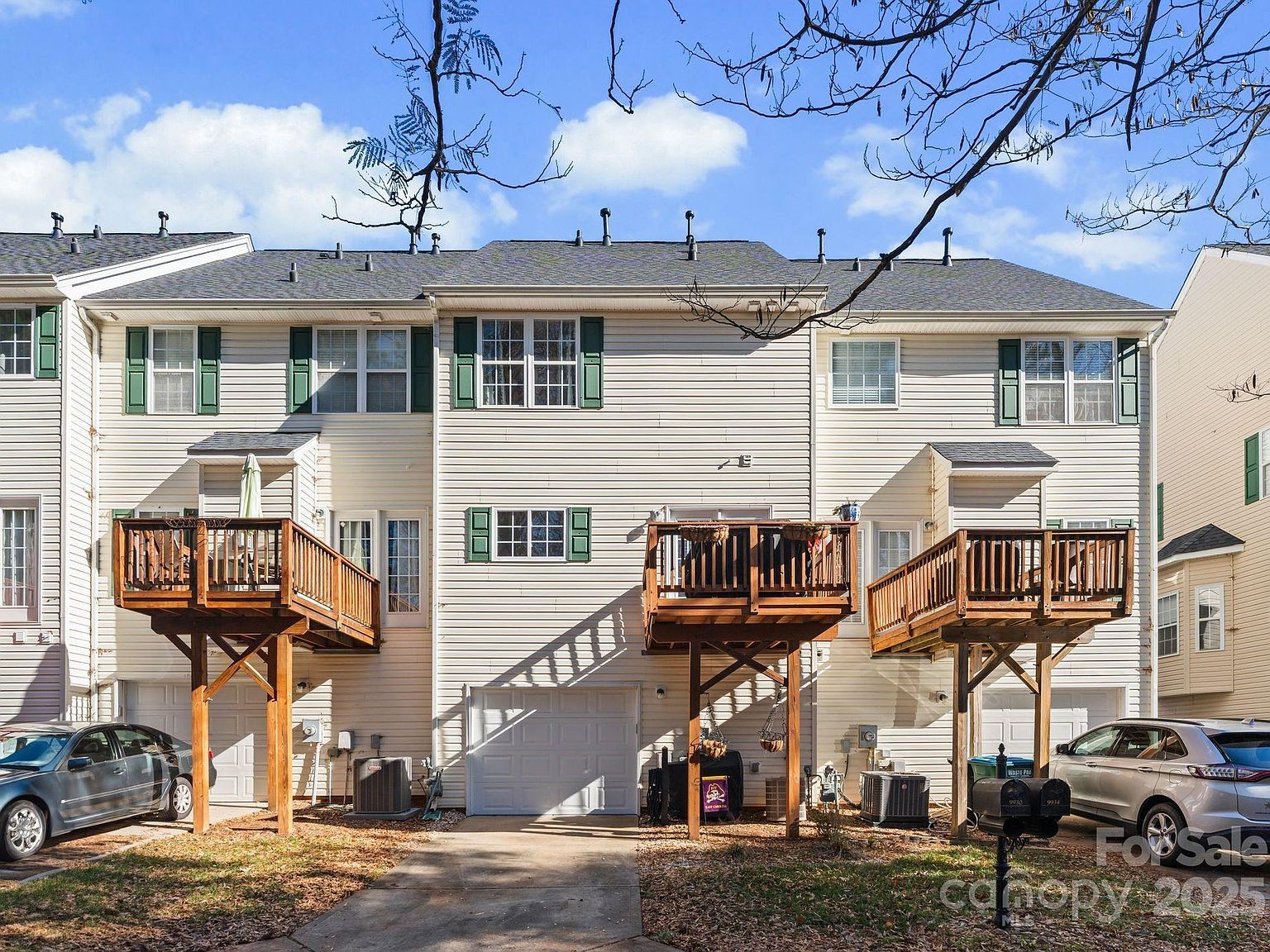 9930 Treeside Ln Matthews, NC 28105 - Thumbnail 3