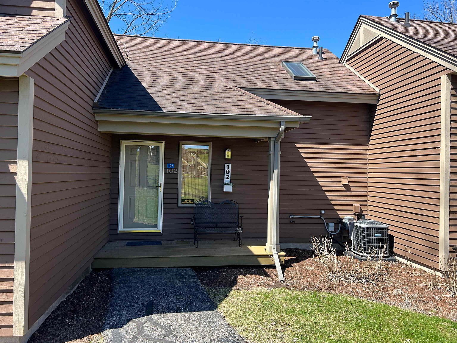 102 Walnut Hill Dr Galena, IL 61036 - Thumbnail 3