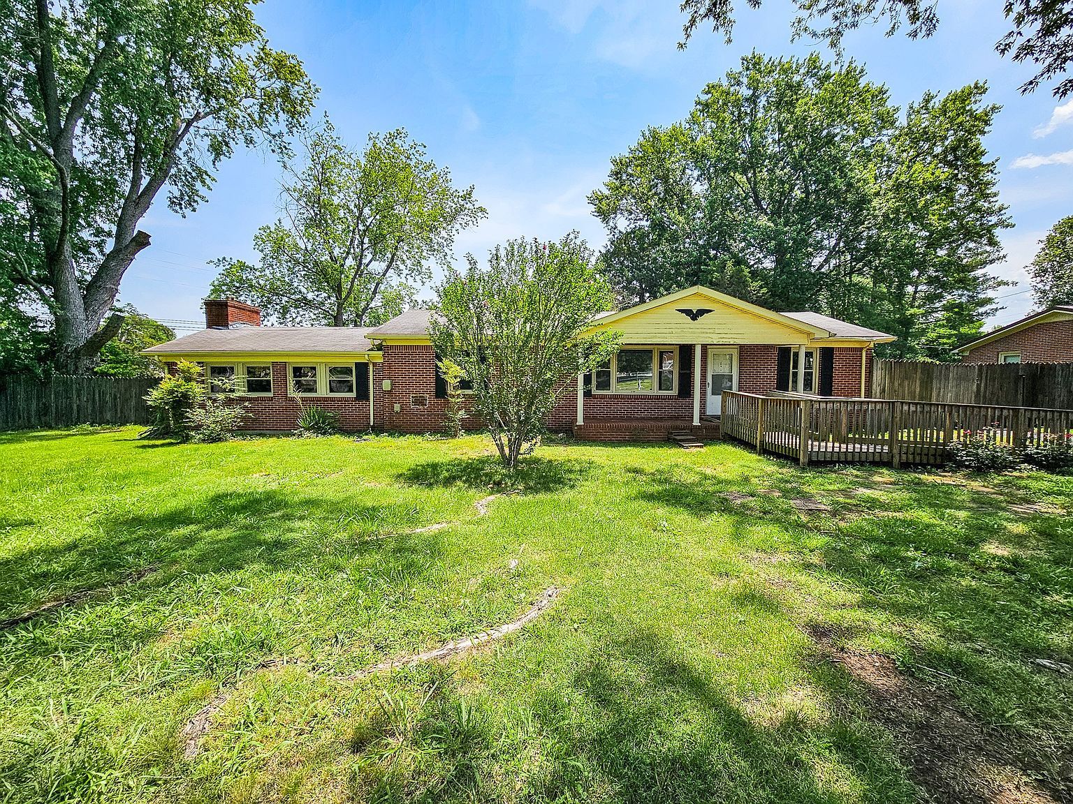 401 Clark Blvd McMinnville, TN 37110 - Thumbnail 3