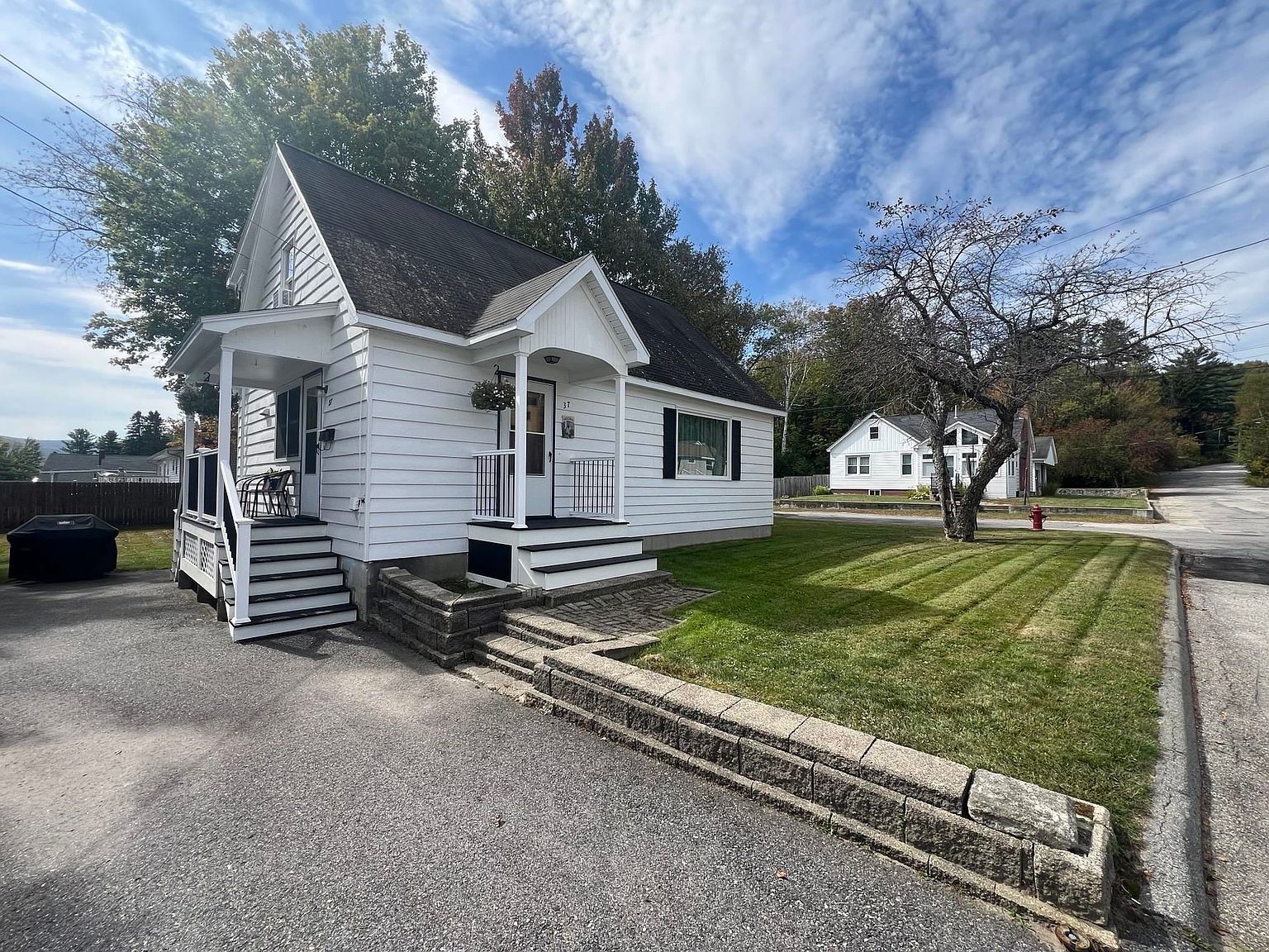 37 Pine Island Ave Berlin, NH 03570 - Thumbnail 3