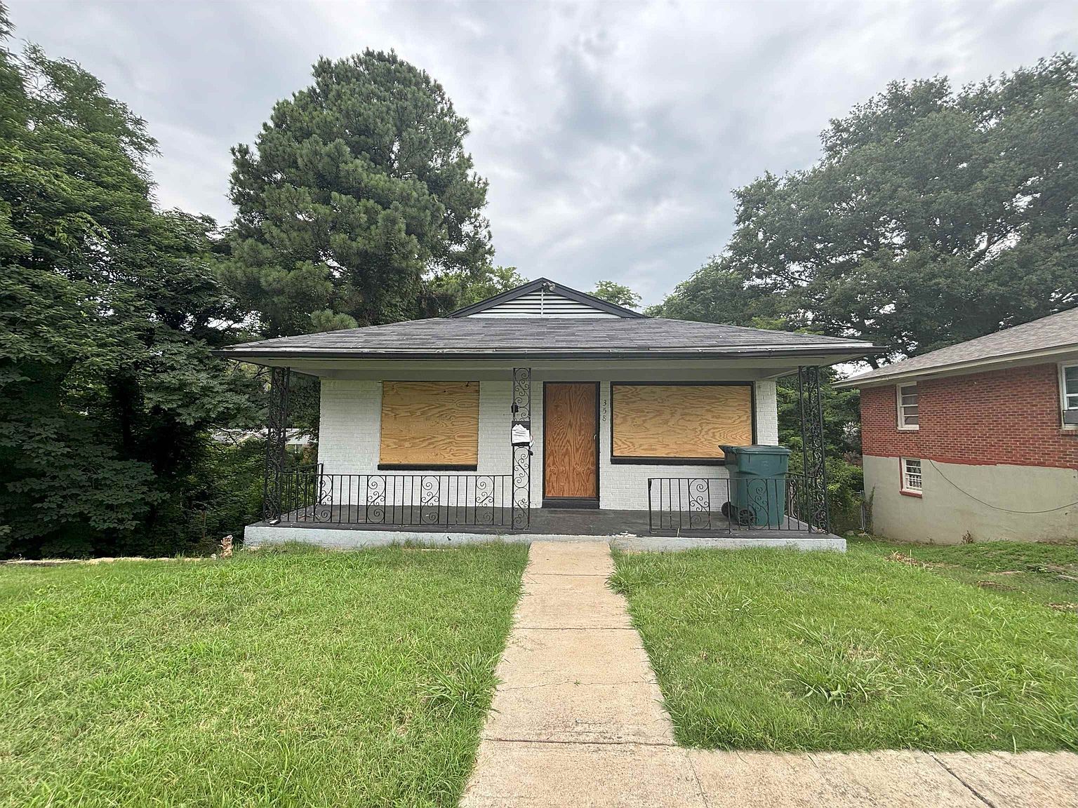 358 Fields Ave Memphis, TN 38109 - Thumbnail 3