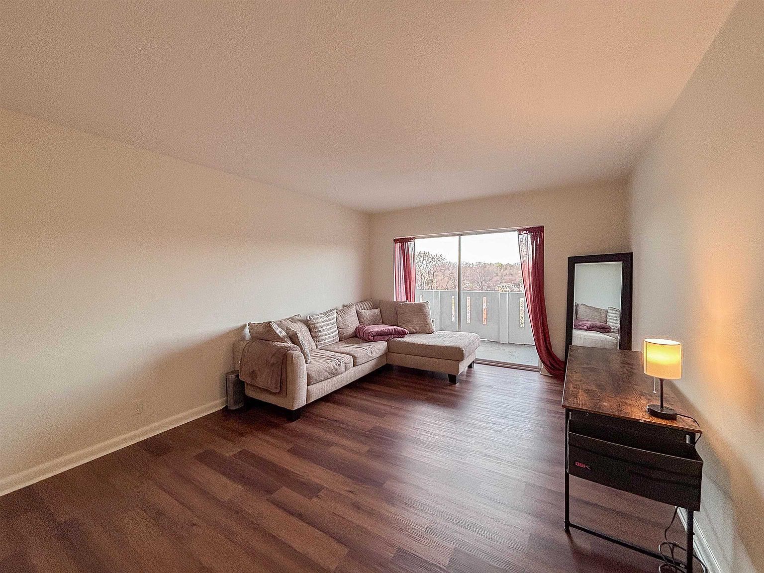 1960 Parkway Ave #605 Memphis, TN 38112 - Thumbnail 3