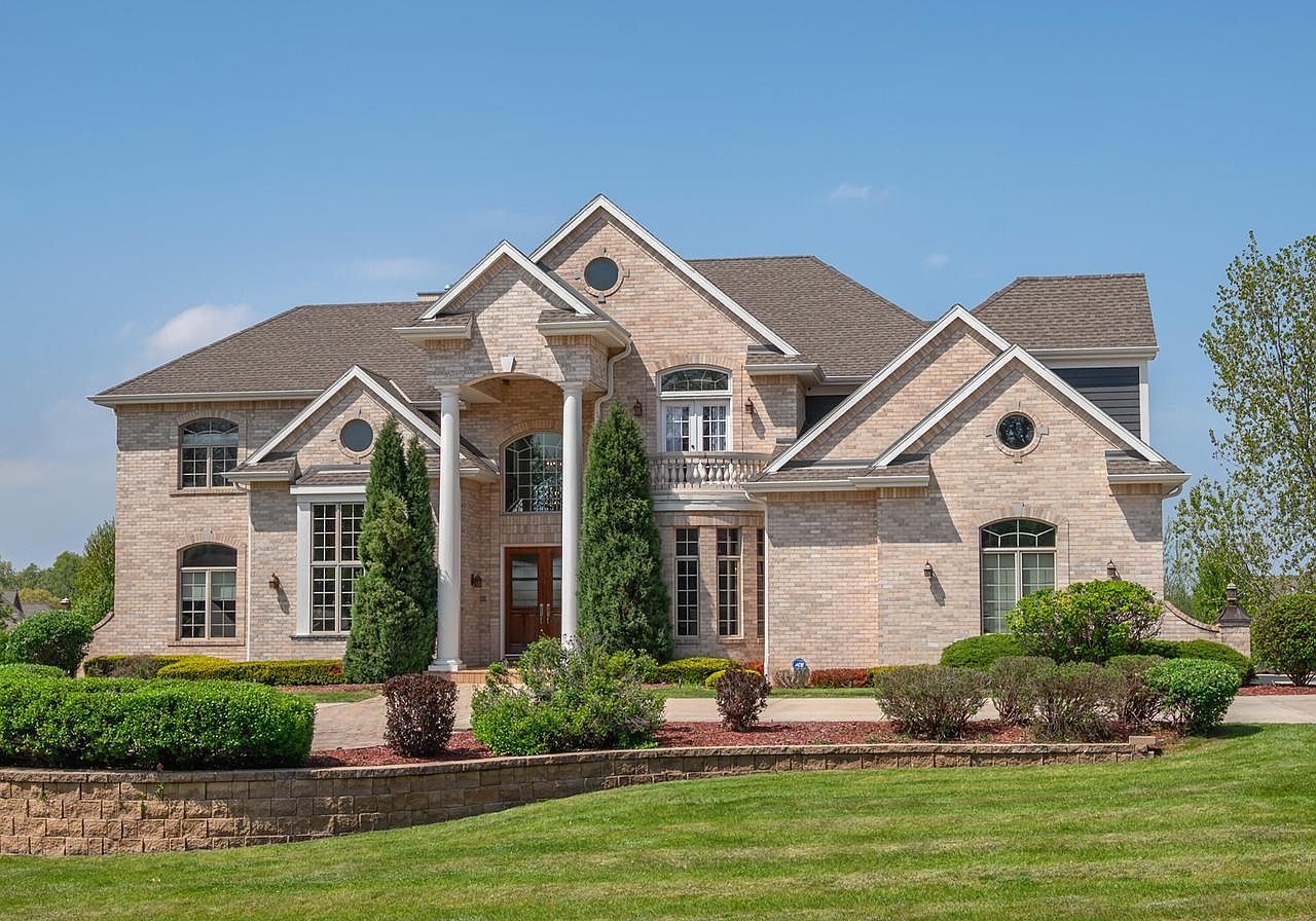 18290 Prairie Falcon Ln Brookfield, WI 53045 - Thumbnail 3