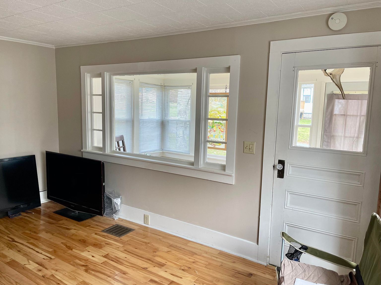 137 Autumn Ave Dover Foxcroft, ME 04426 - Thumbnail 3