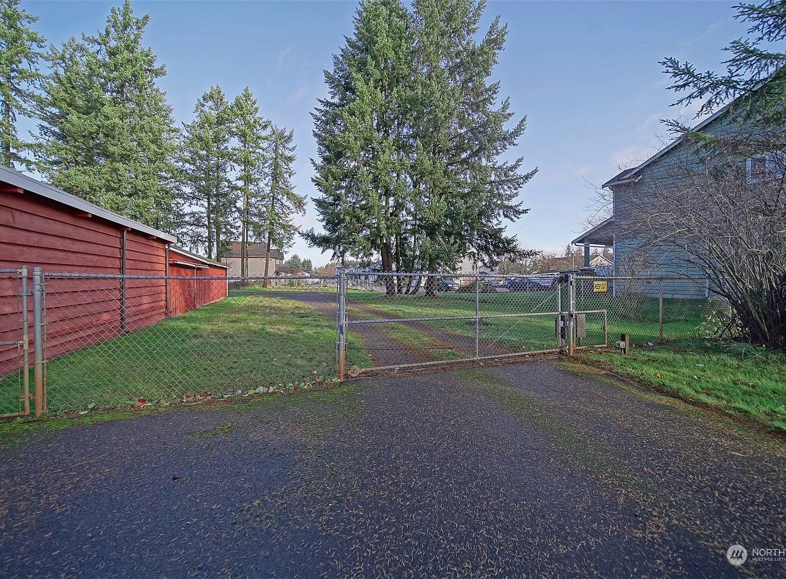 2515 176th St E Tacoma, WA 98445 - Thumbnail 3