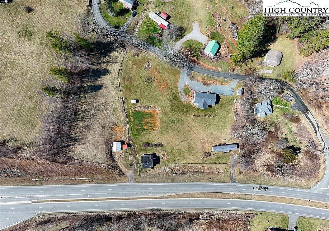 233 Woodstown Rd Fleetwood, NC 28626 - Thumbnail 3