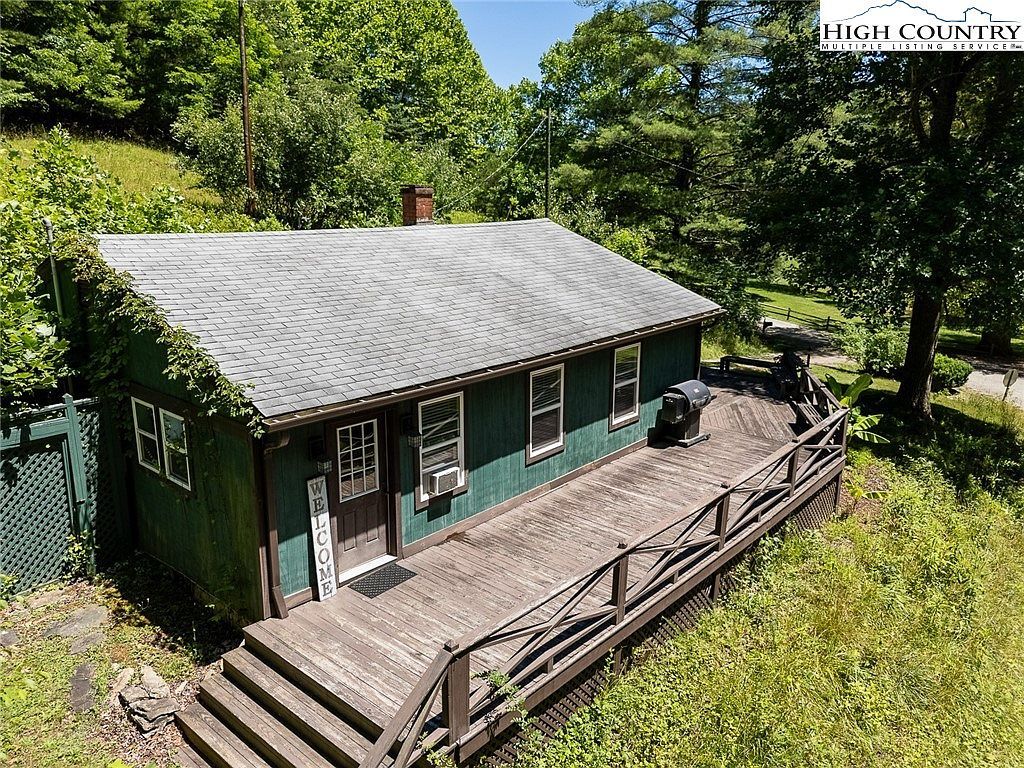 7 Legra Rd Grassy Creek, NC 28631 - Thumbnail 3