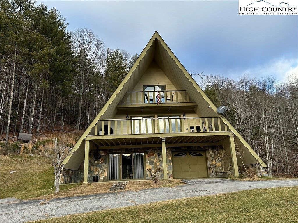 4868 Old Bridle Creek Dr Independence, VA 24348 - Thumbnail 3