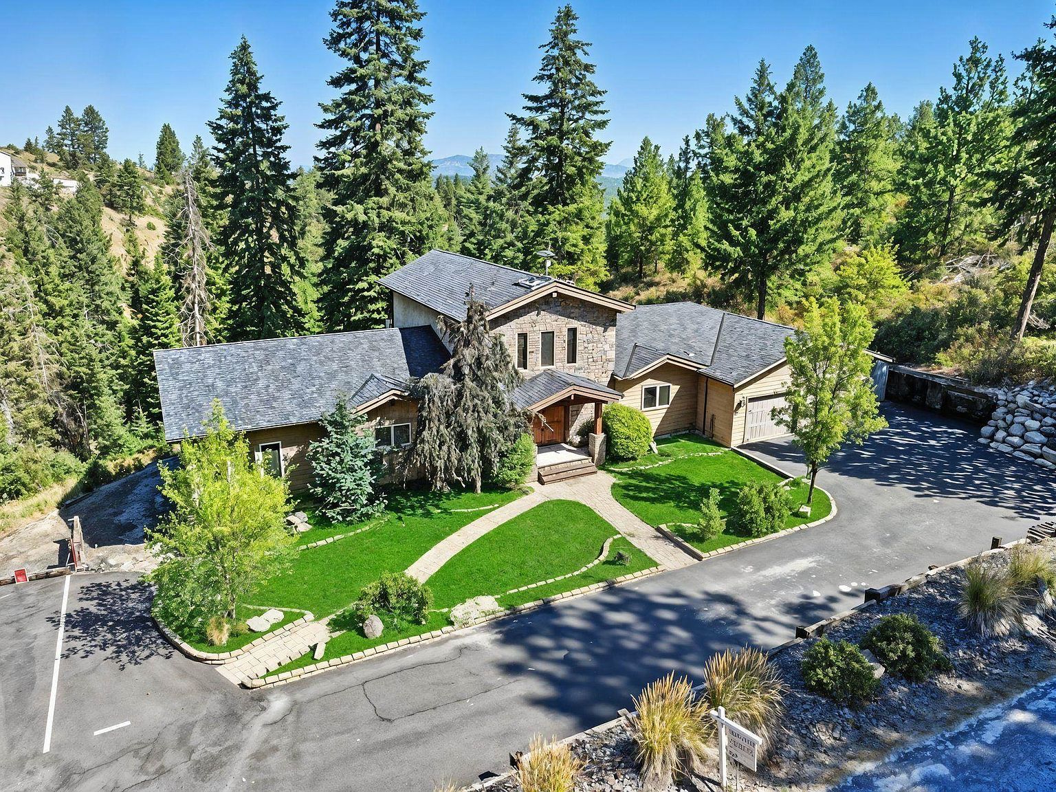10505 E Grouse Mountain Ln Spokane, WA 99206 - Thumbnail 3
