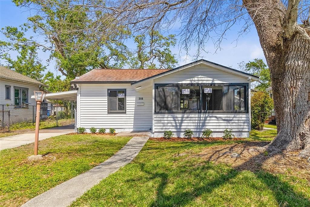 711 19th Ave S Saint Petersburg, FL 33705 - Thumbnail 3