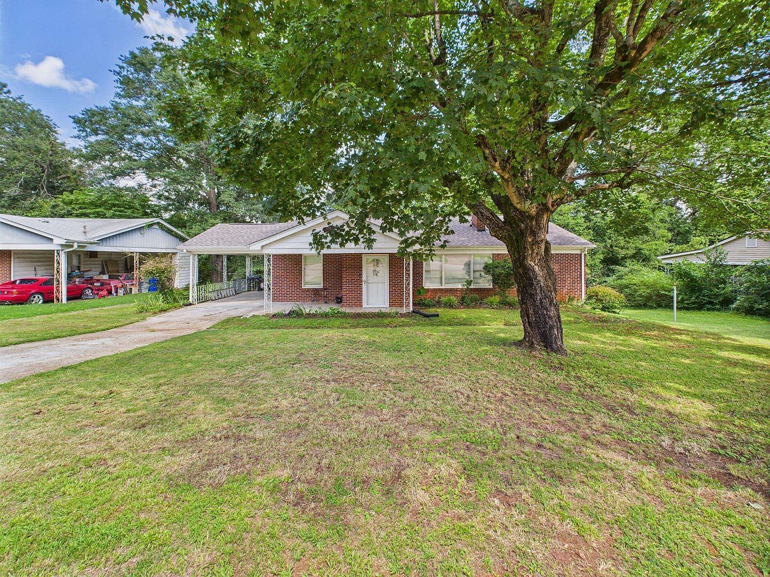 2232 Randolph St Florence, AL 35630 - Thumbnail 3