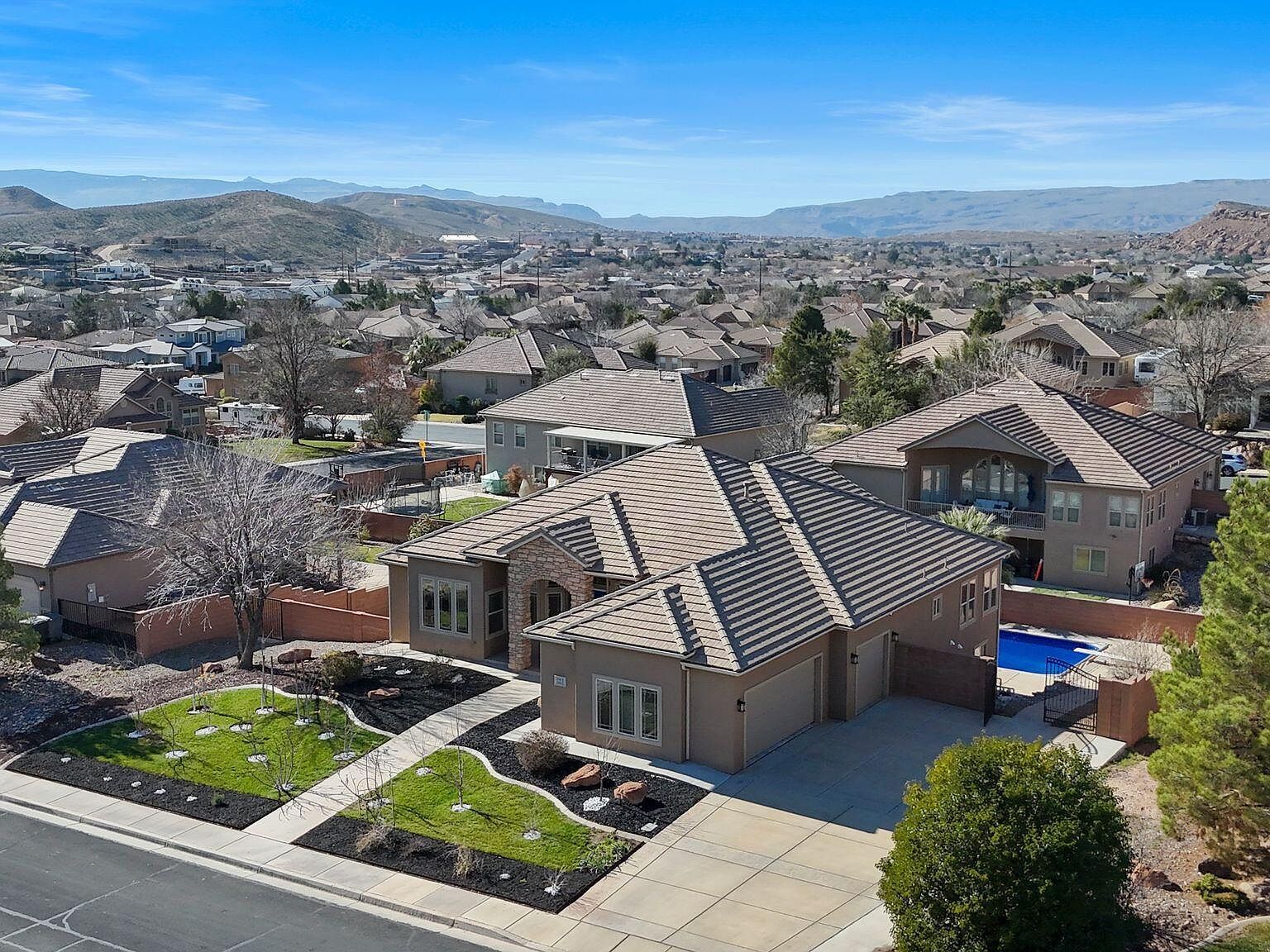 2516 S 2350th St E Saint George, UT 84790 - Thumbnail 3