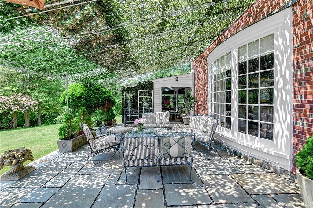 91 Sergio Franchi Dr Stonington, CT 06378 - Thumbnail 3