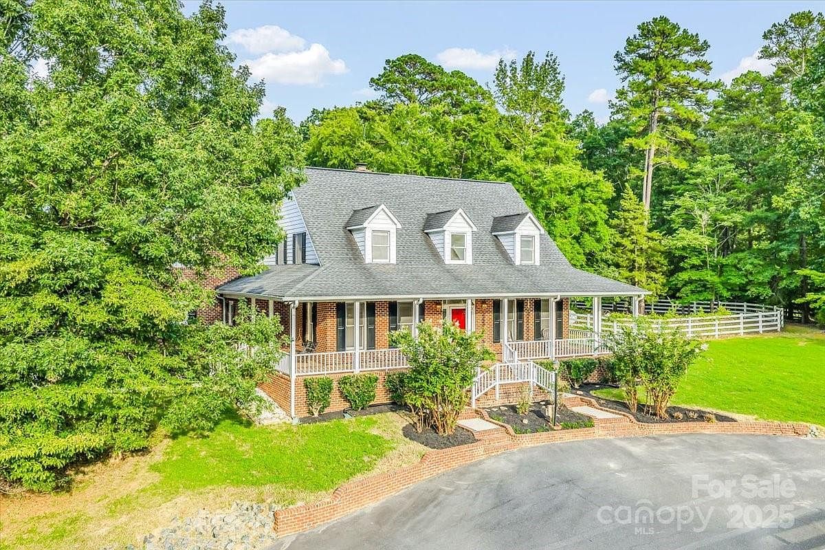 406 Duck Creek Ln Indian Trail, NC 28079 - Thumbnail 3