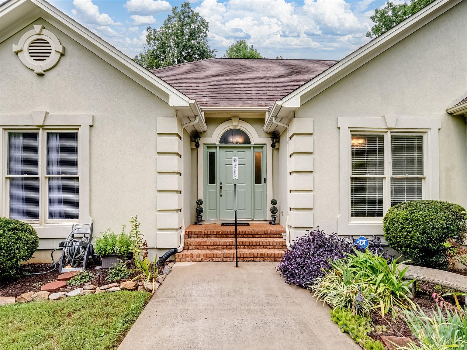 202 Woodridge Dr Belmont, NC 28012 - Thumbnail 3