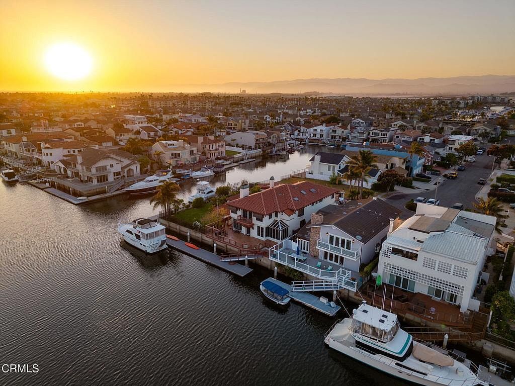 2141 Napoli Dr Oxnard, CA 93035 - Thumbnail 3